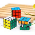 Cubo Rubik Economico 001.0124 de 3x3, rompecabezas didáctico de plástico para estimular la mente.