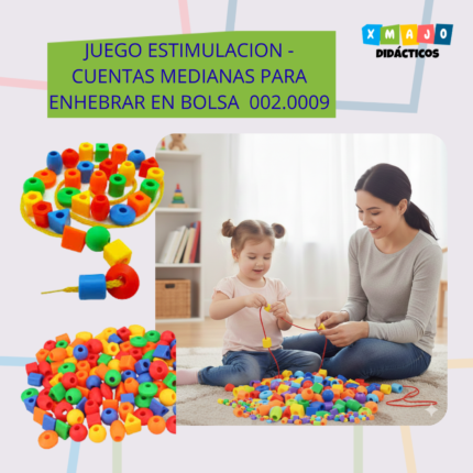 Niños realizando ejercicios de enhebrado con el ensartado de cuentas geométricas 002.0009.
