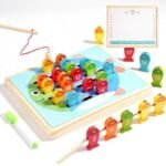 Juego didáctico de madera para niños, incluye pesca magnética de madera, juego de ensarte de zanahorias numeradas, pizarron para marcadores de agua y desarrollo de motricidad fina.