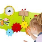 Panel sensorial de pared de madera 514042 con engranes y xilófono infantil